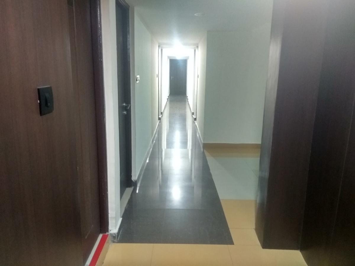 Hotel Royal Regency Bori  Экстерьер фото